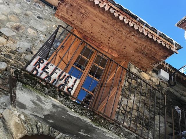 Refugi D' Alos Alos d'Isil Экстерьер фото